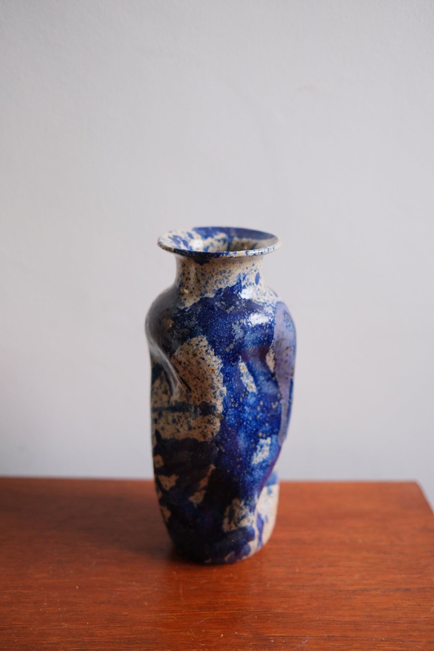 Warped Vase — Splashed Blue + Metallic Purple