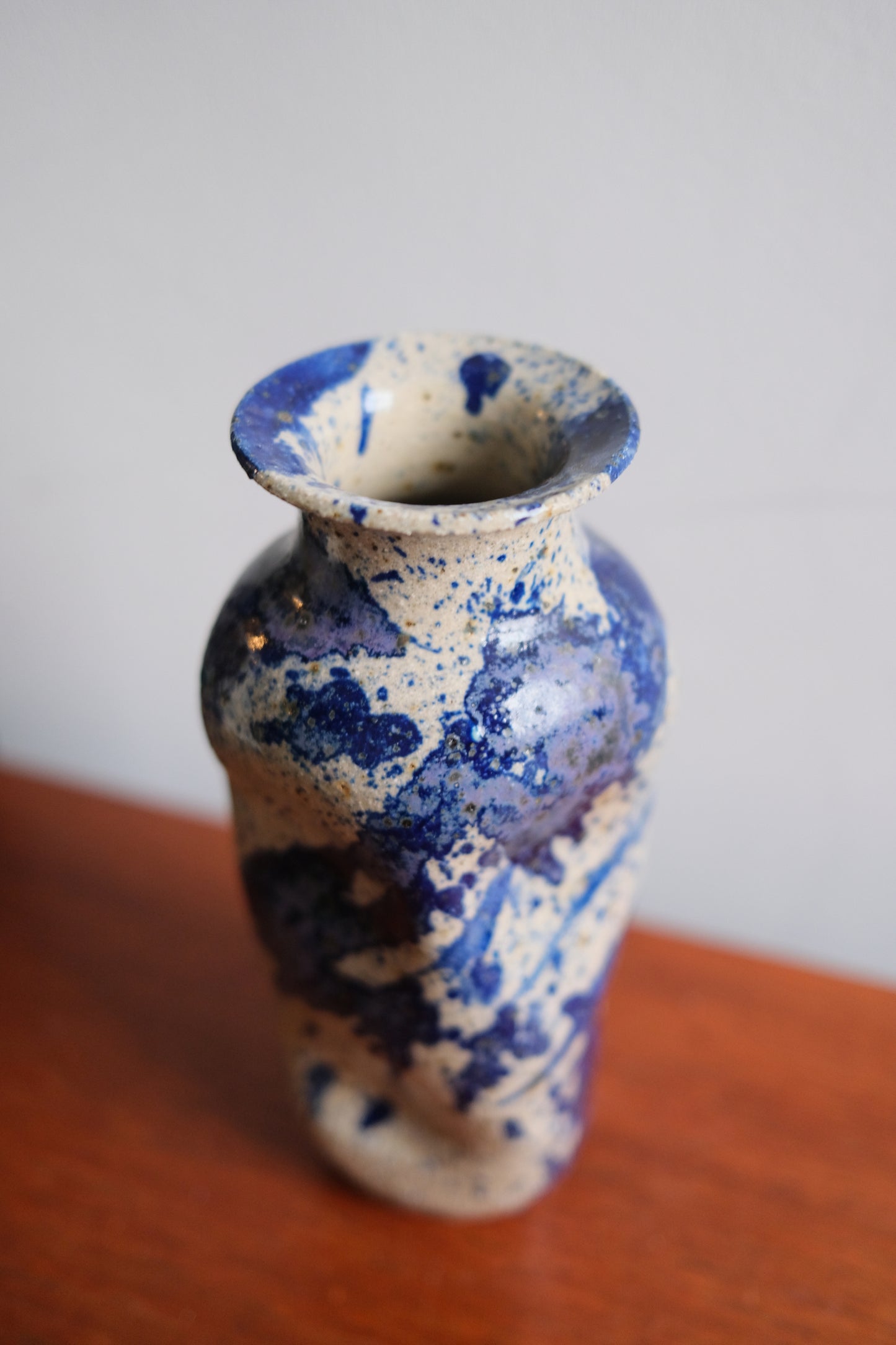 Warped Vase — Splashed Blue + Metallic Purple